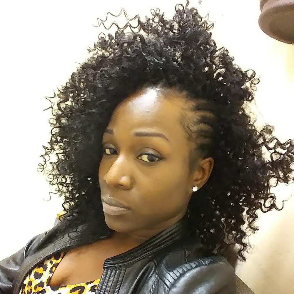 Meet your Posher, Devan